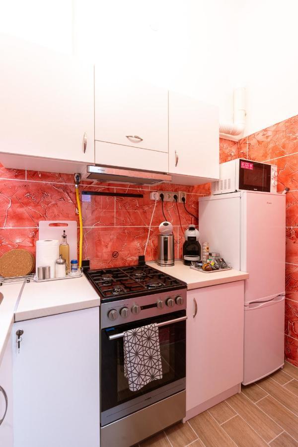 Stylish Modern Apartment Next To New York Cafe Budapest Eksteriør bilde